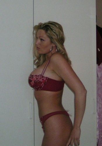 Индивидуалка СПб Лера Блондинка c 3 размером груди у метро Проспект Ветеранов Санкт-Петербург Фото-3