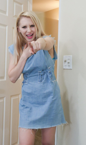 Проститутка Питера Марина Блондинка c 4 размером груди у метро Площадь Ленина Санкт-Петербург Фото-1