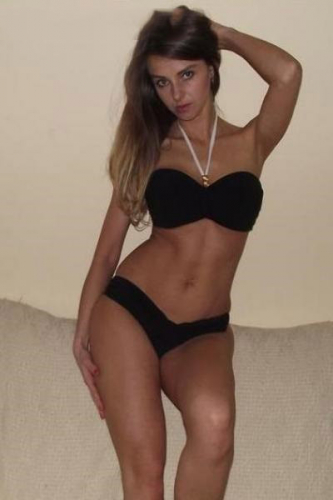 Проститутка Питера Галя Брюнетка c 2 размером груди у метро Горьковская Санкт-Петербург Фото-3