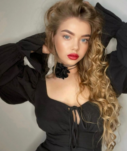 Проститутка Питера Лена Шатенка c 3 размером груди у метро Спортивная Санкт-Петербург Фото-2